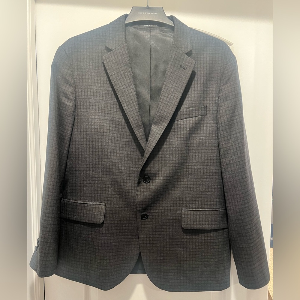 Kenneth Cole, 42 Short, Charcoal Gray Wool Sport Coat